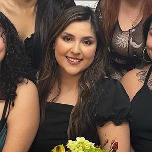 Meet your Posher, Lizbeth